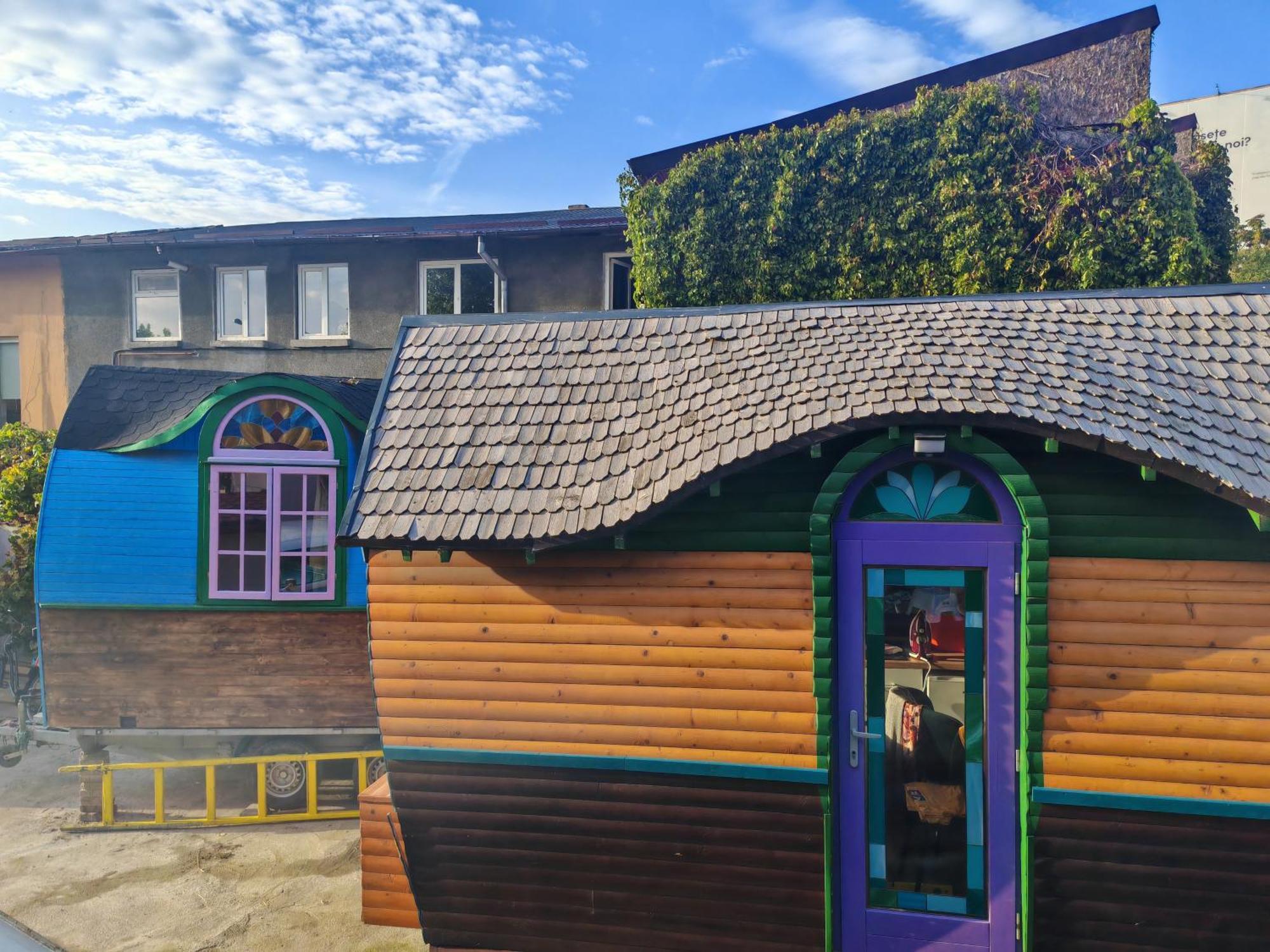 בוקרשט Downtown Tiny Houses Near Cismigiu Gardens מראה חיצוני תמונה